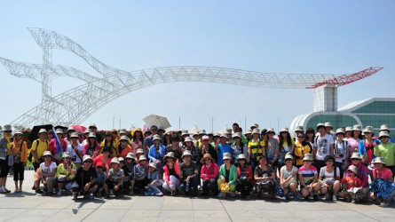 2012年蘭州員工沙湖、鎮(zhèn)北堡影視城兩日游(一）